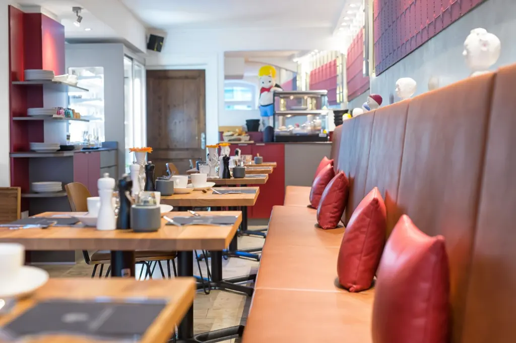 Breakfast room of the wohnbar lounge